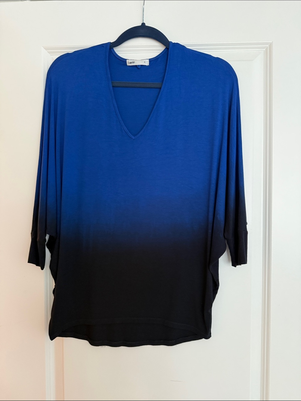 Batwing Blue to Black Ombre V-Neck Dolman Top